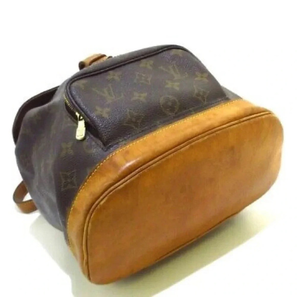 Louis Vuitton Backpack, Montsouris Mm M51136 Monogram Sp1000 Backpack - Picture 4 of 10